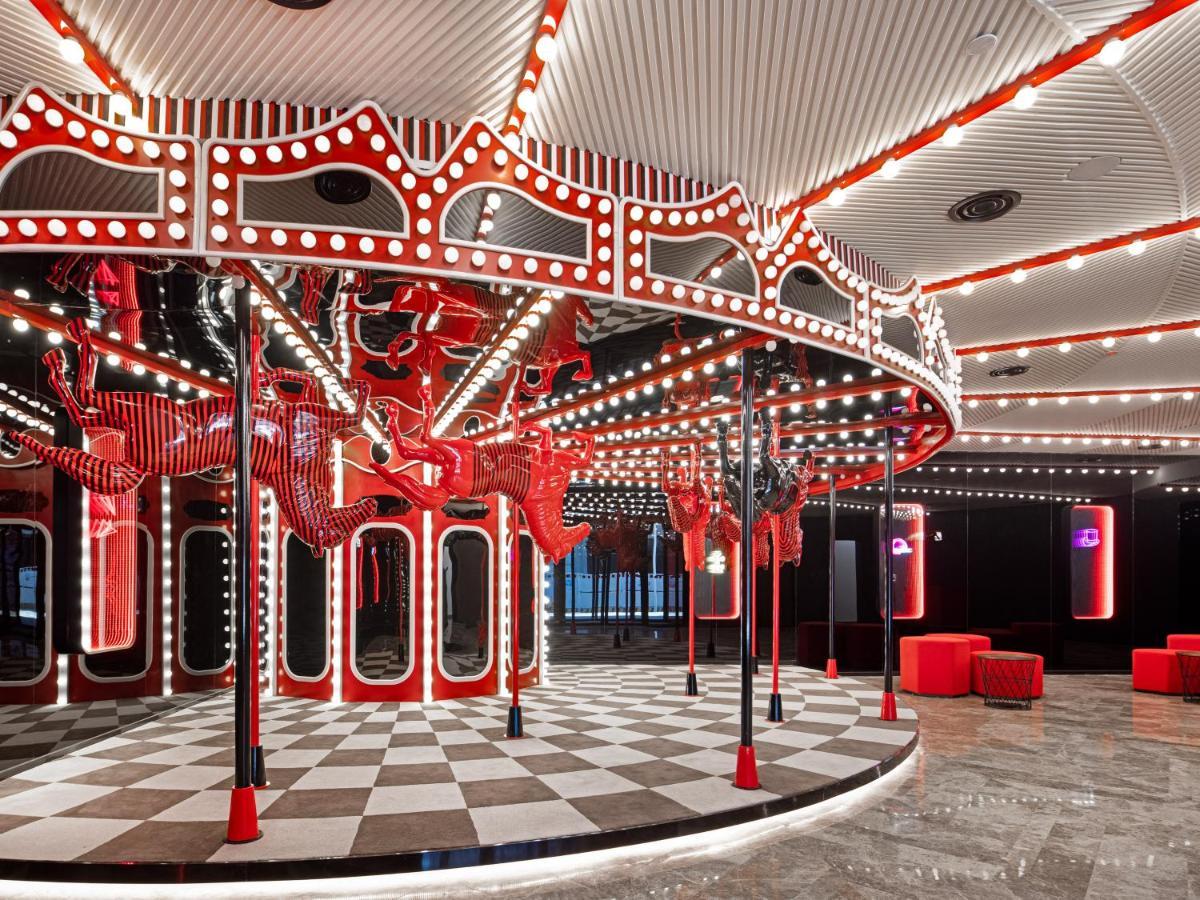 Radisson Red Hotel Zhuhai Gongbei Port Luaran gambar