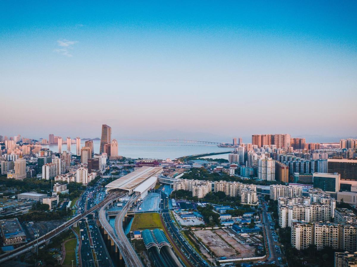 Radisson Red Hotel Zhuhai Gongbei Port Luaran gambar