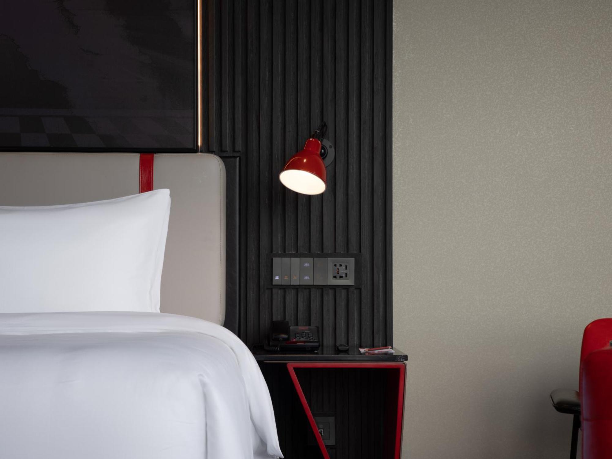 Radisson Red Hotel Zhuhai Gongbei Port Luaran gambar